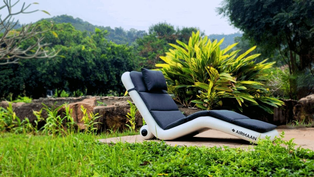 This outdoor chair looks like it time-traveled from 2040–my thoughts on the Z Lounger
